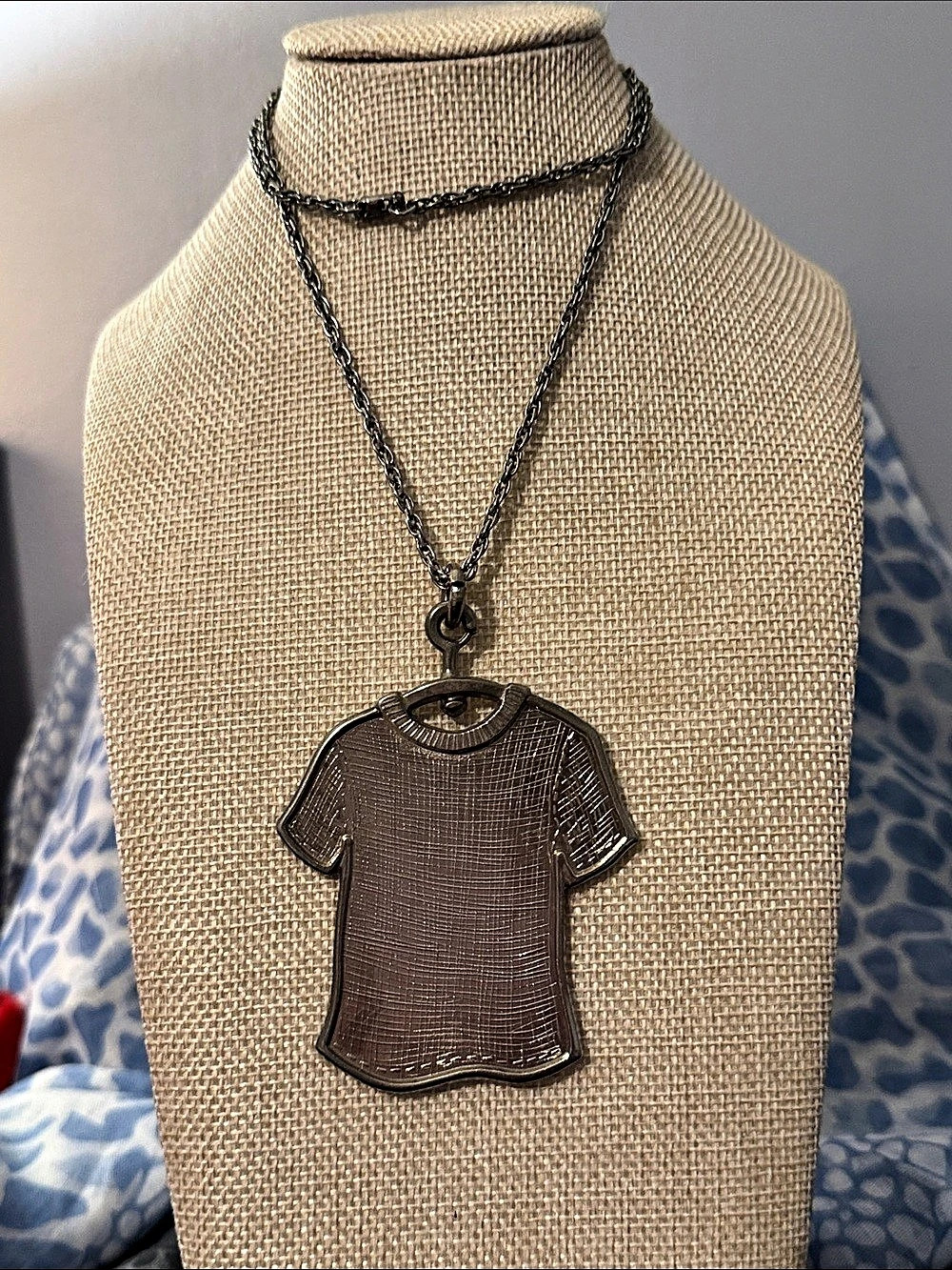 T-Shirt Pendant Necklace in Gold & Gray Like New